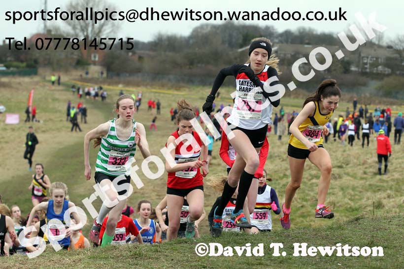 Girls under-15s Start Fitness NEHL, Wrekenton, Gateshead. Photo: David T. Hewitson/Sports for All Pics
